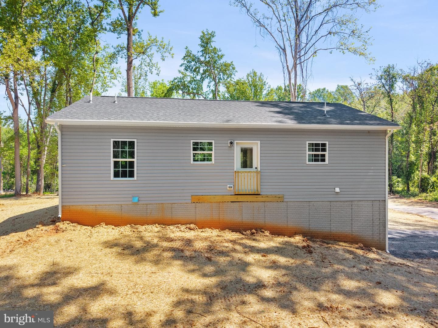 358 Dawn Lane photo 23