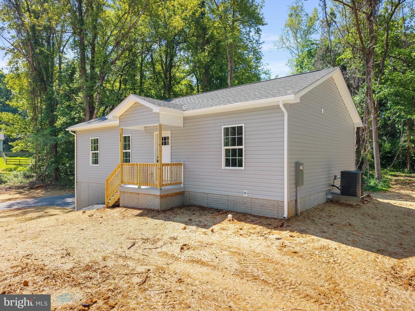 358 Dawn Lane photo 26