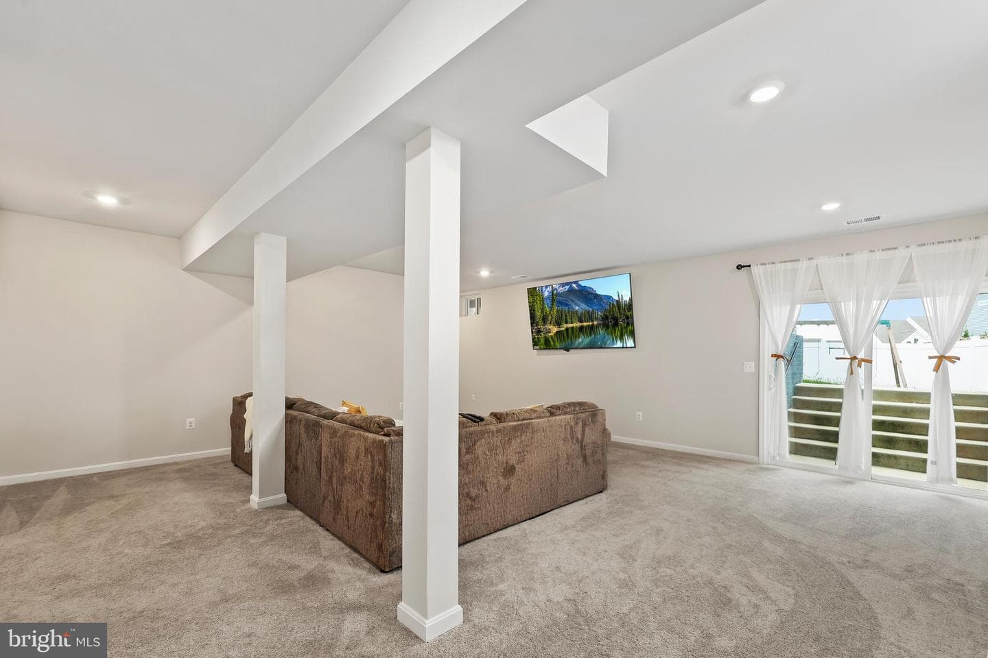 38 Feldberg Drive photo 26