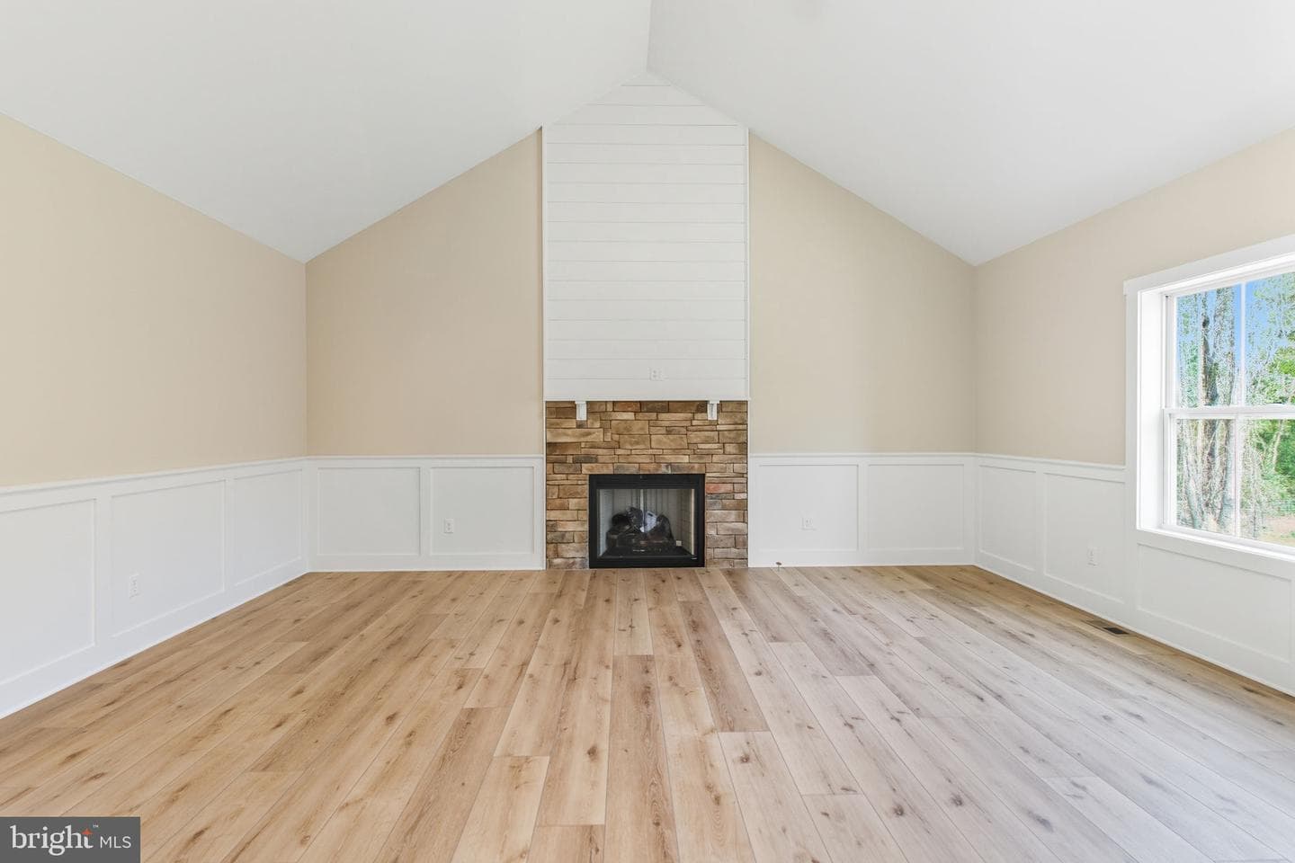 Hyde Park Lane #lot 210 photo 5