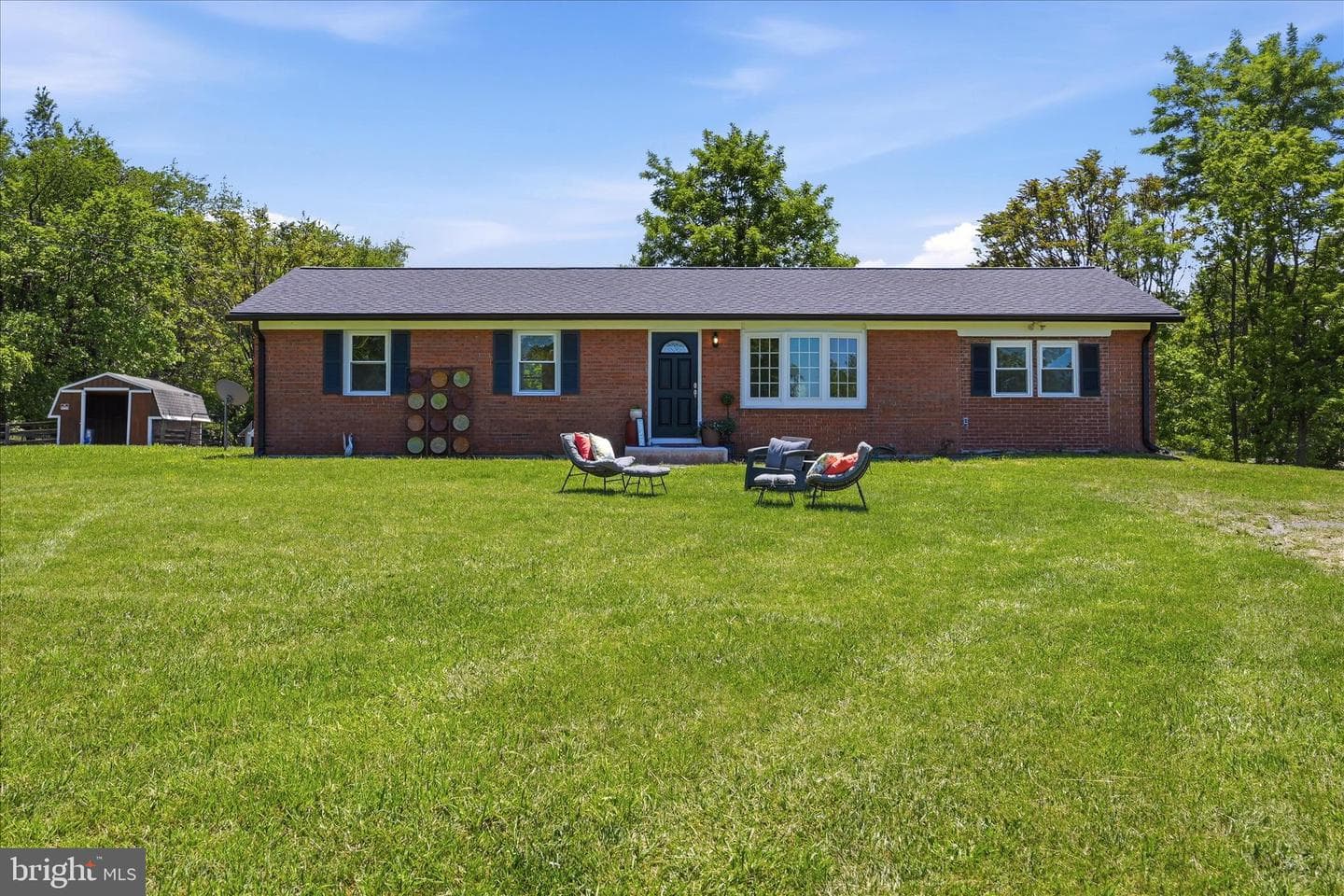 1381 Leetown Road photo 9