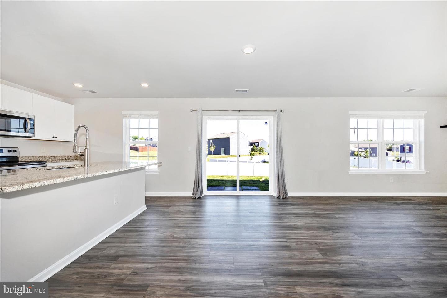 89 Gumspring Drive photo 17