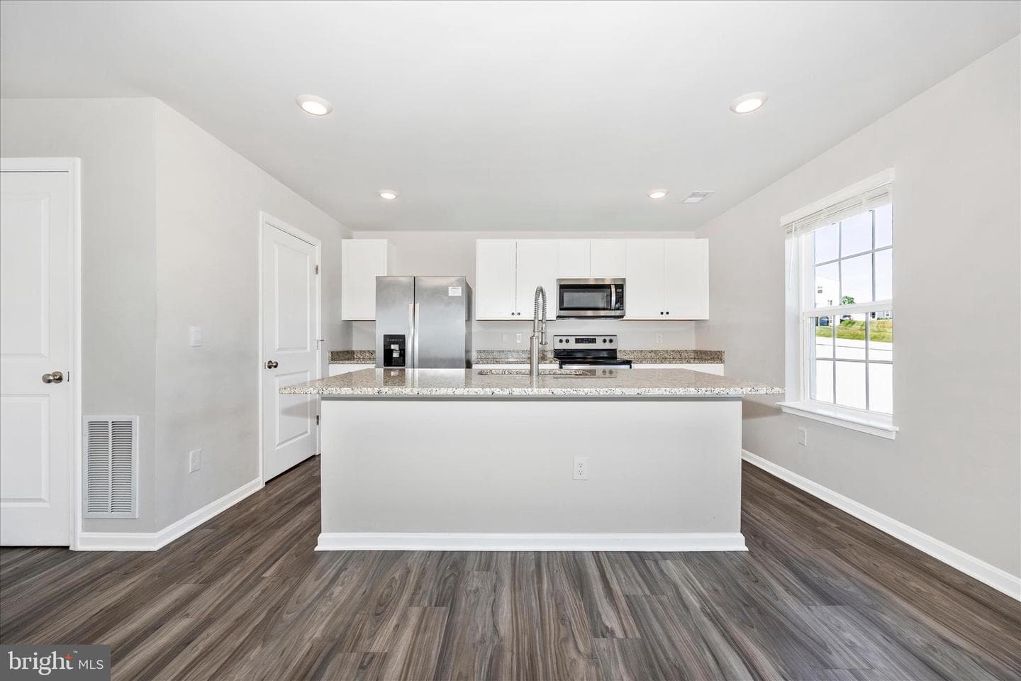 89 Gumspring Drive photo 21