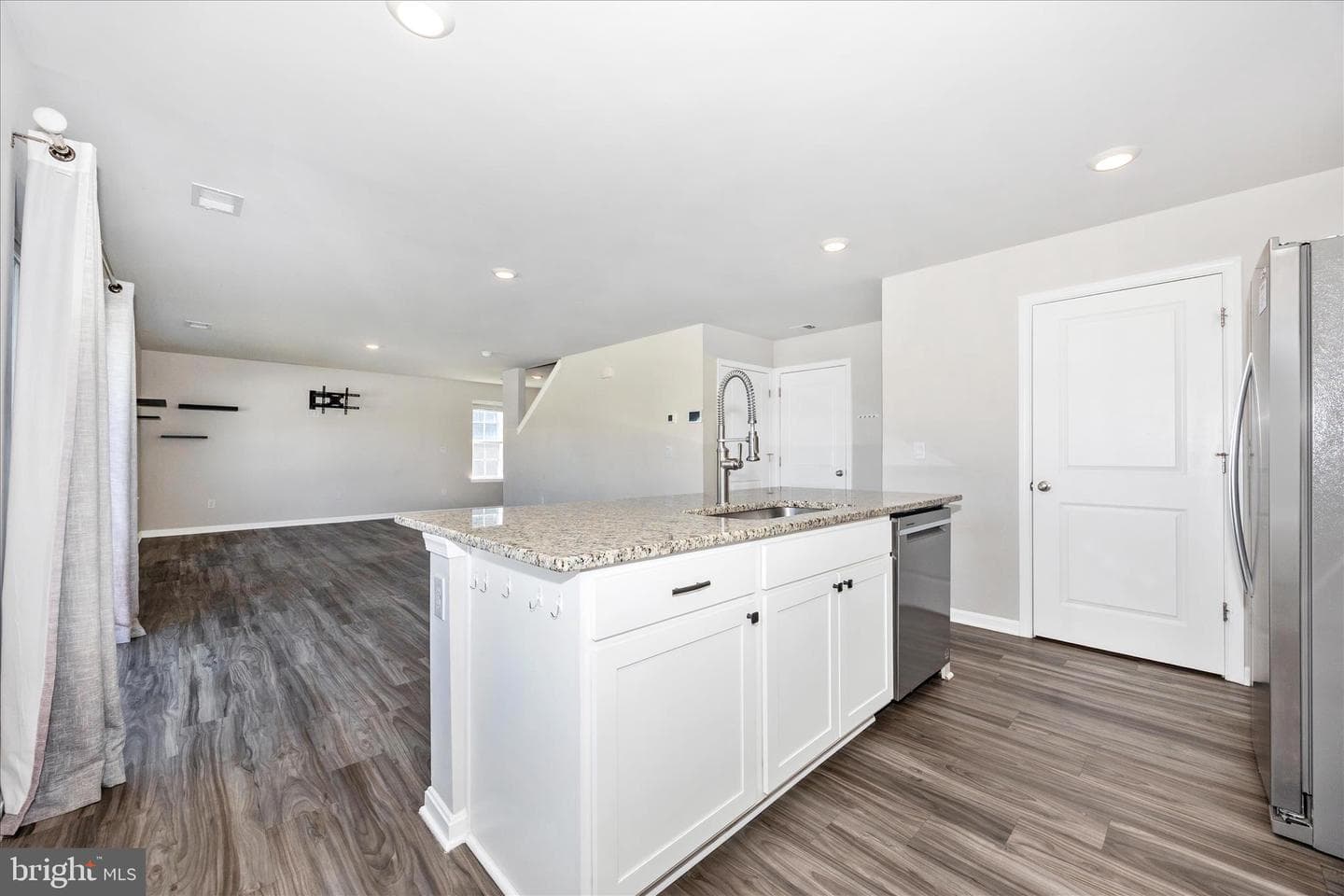 89 Gumspring Drive photo 23