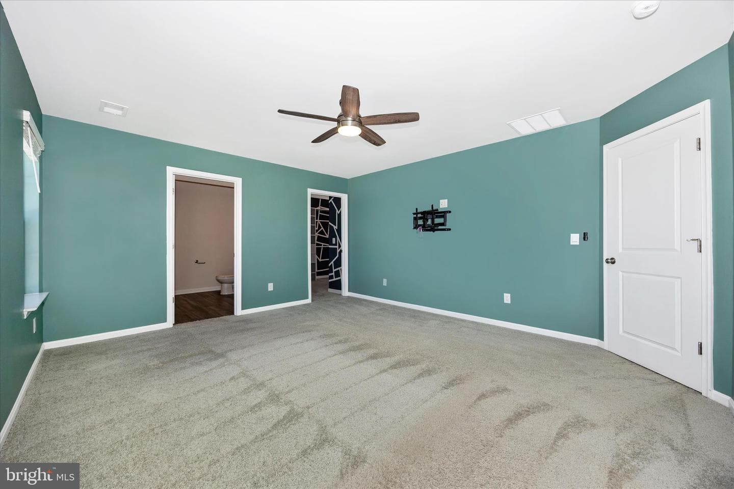 89 Gumspring Drive photo 31