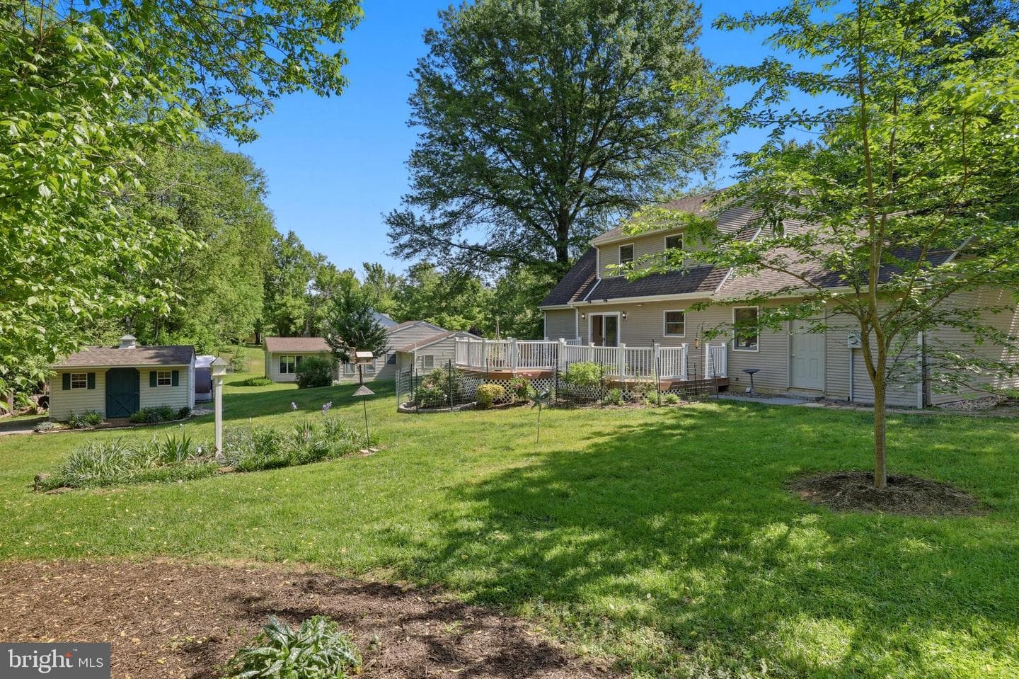 112 Valley Court photo 42