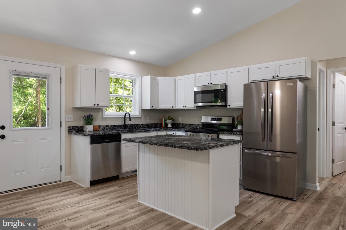 424 Stone Ridge Road photo 8