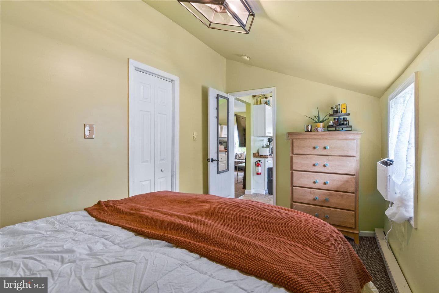 835 Engle Switch photo 18