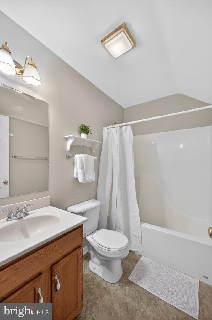 122 Hensel Drive photo 23