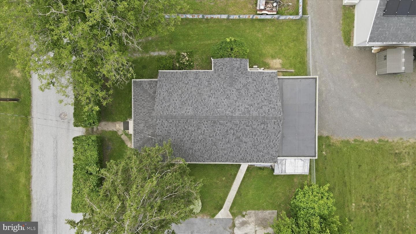 35 Paul Courtney Dr photo 5