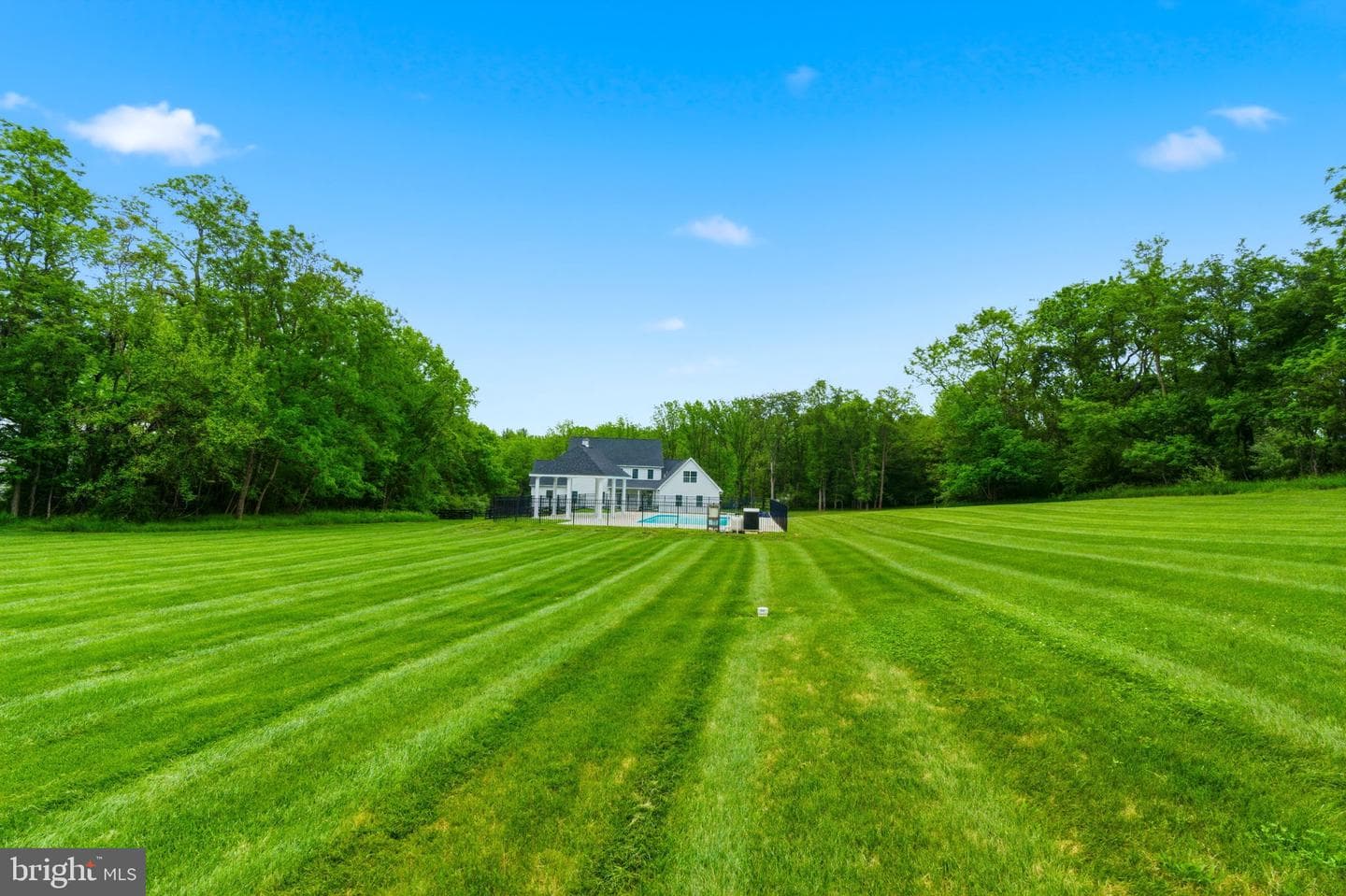 12860 Leetown Road photo 124