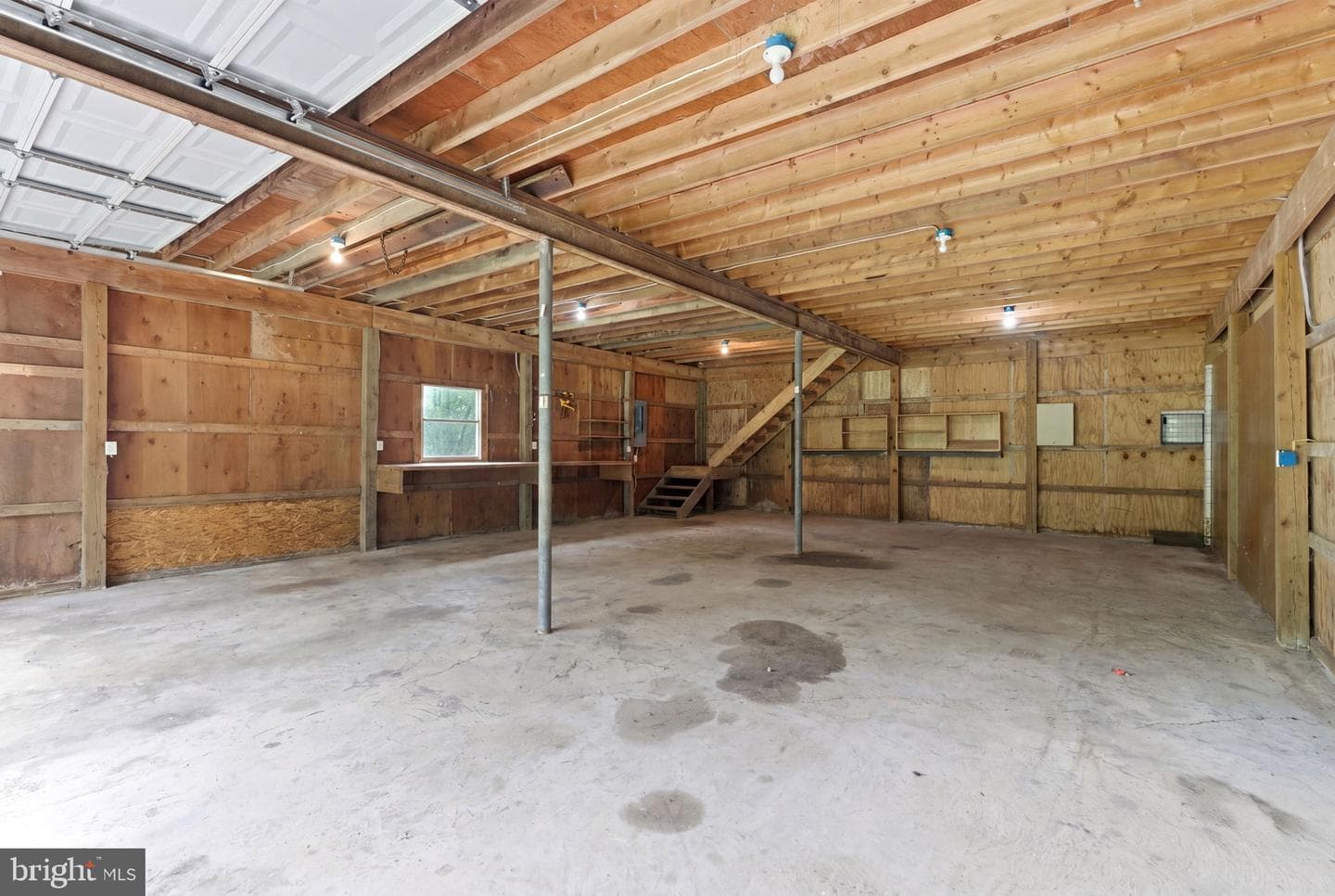 12860 Leetown Road photo 140