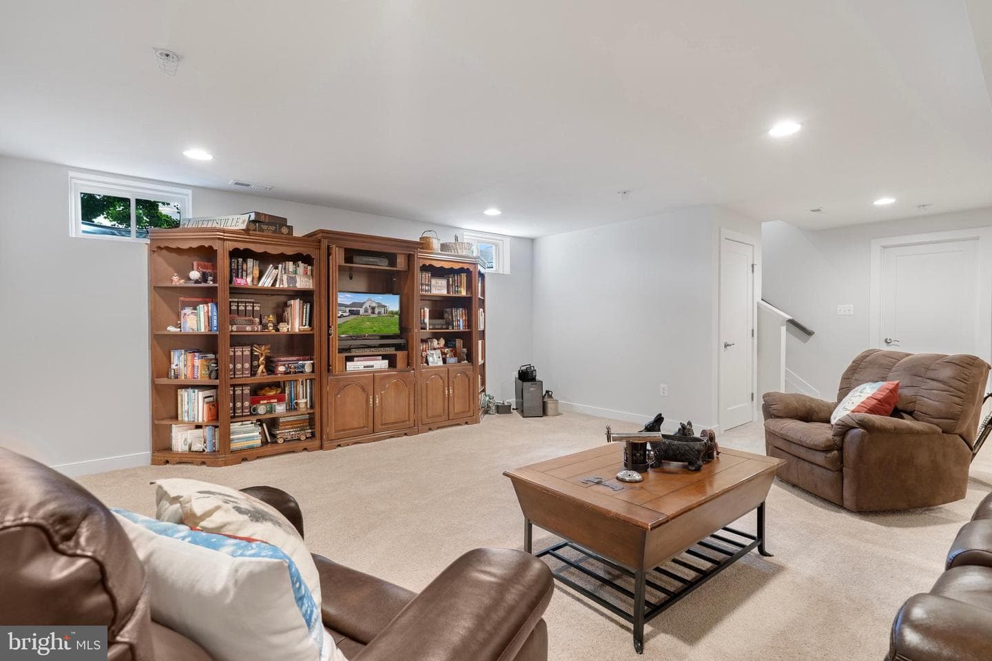 511 Shenandoah Crossing Drive photo 30