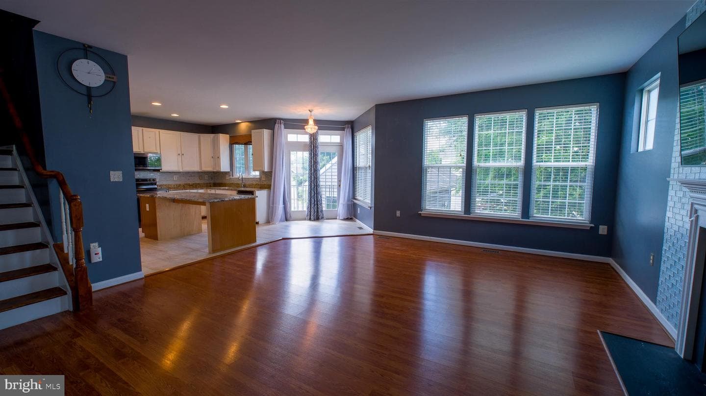 308 Braddock Street photo 12