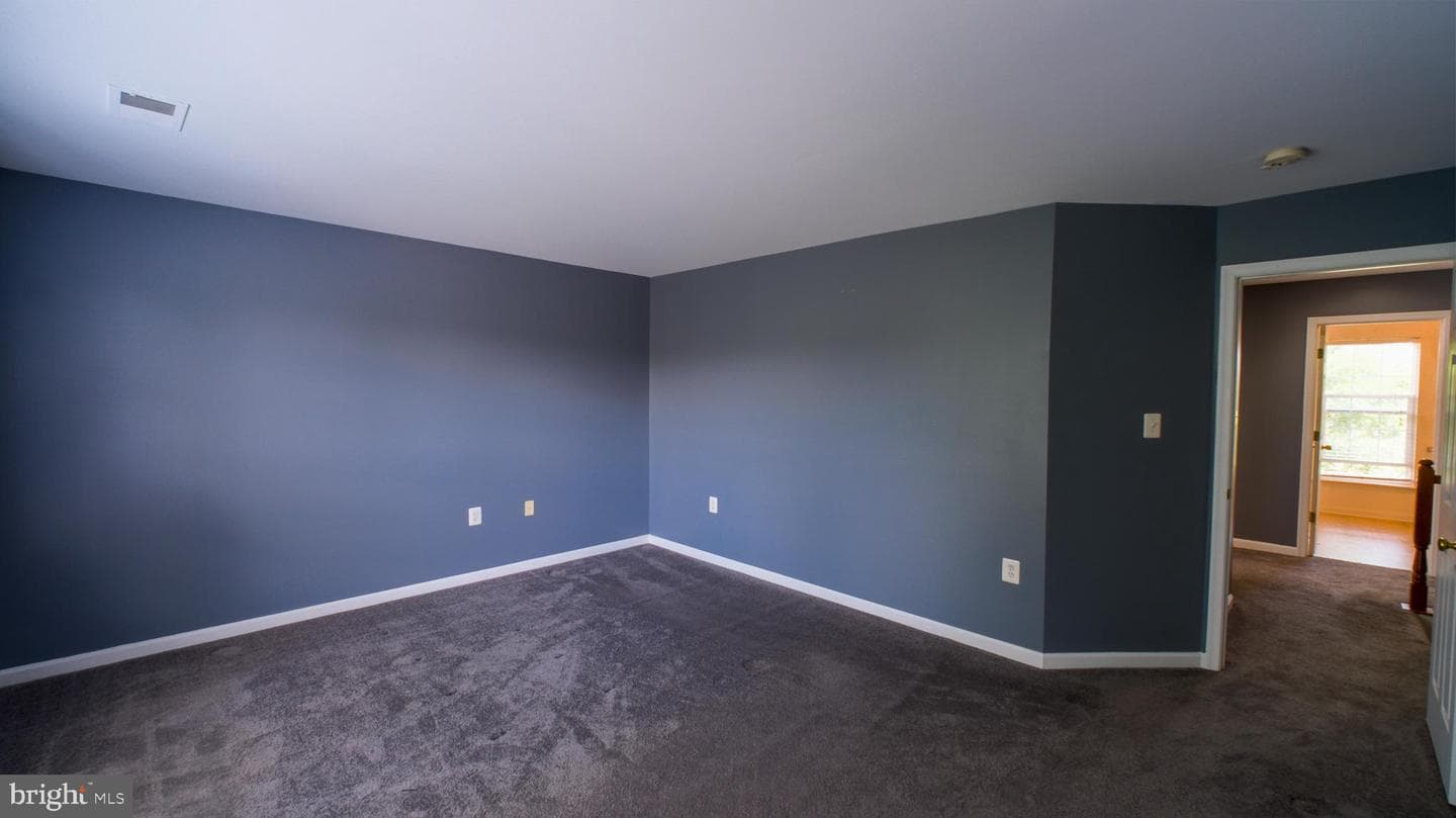 308 Braddock Street photo 16