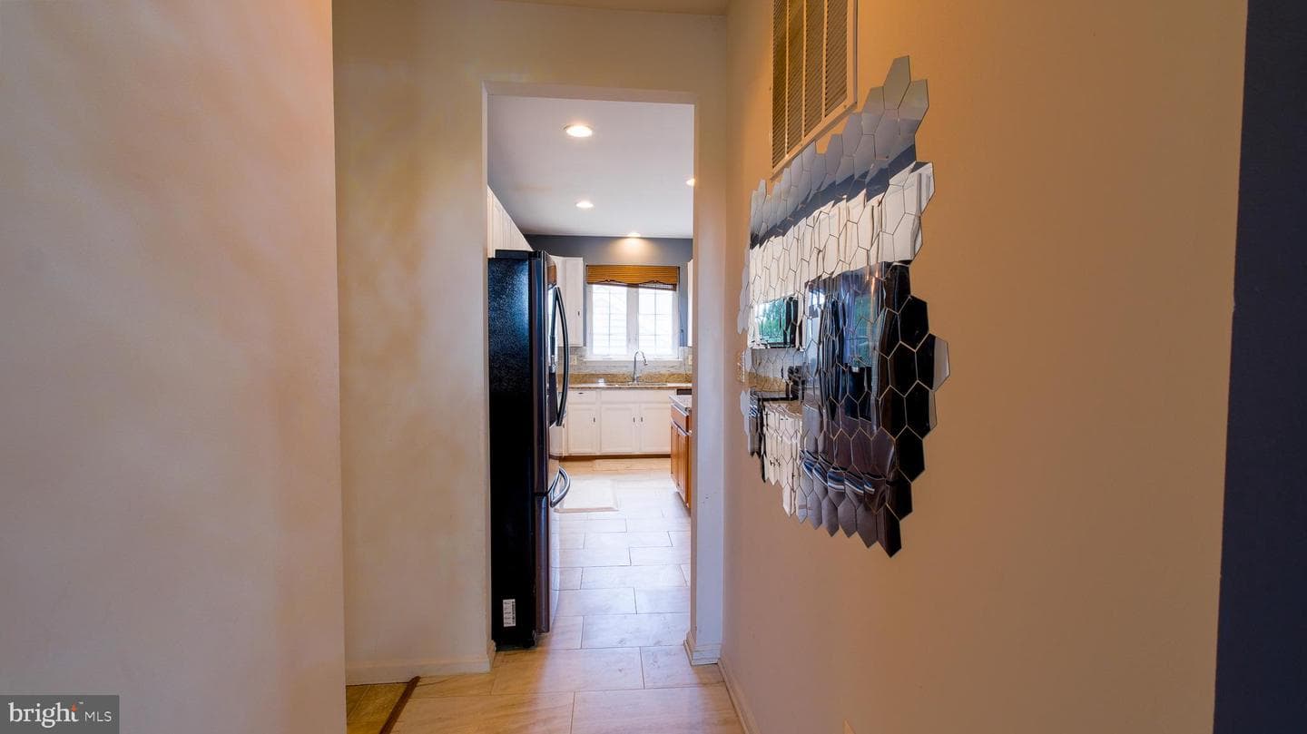 308 Braddock Street photo 39