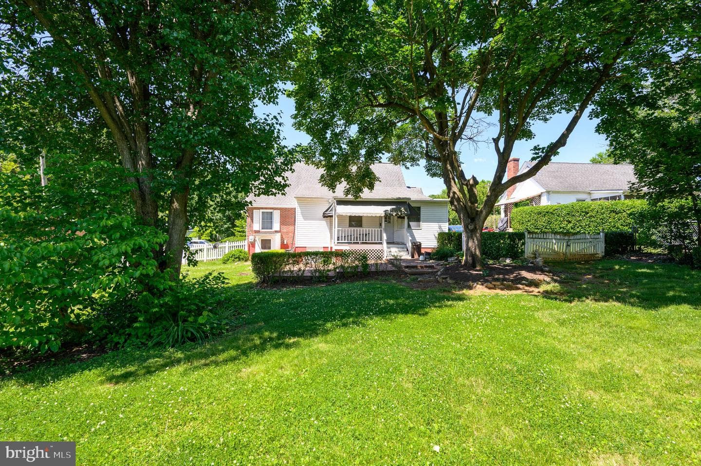 533 South Church Street photo 17