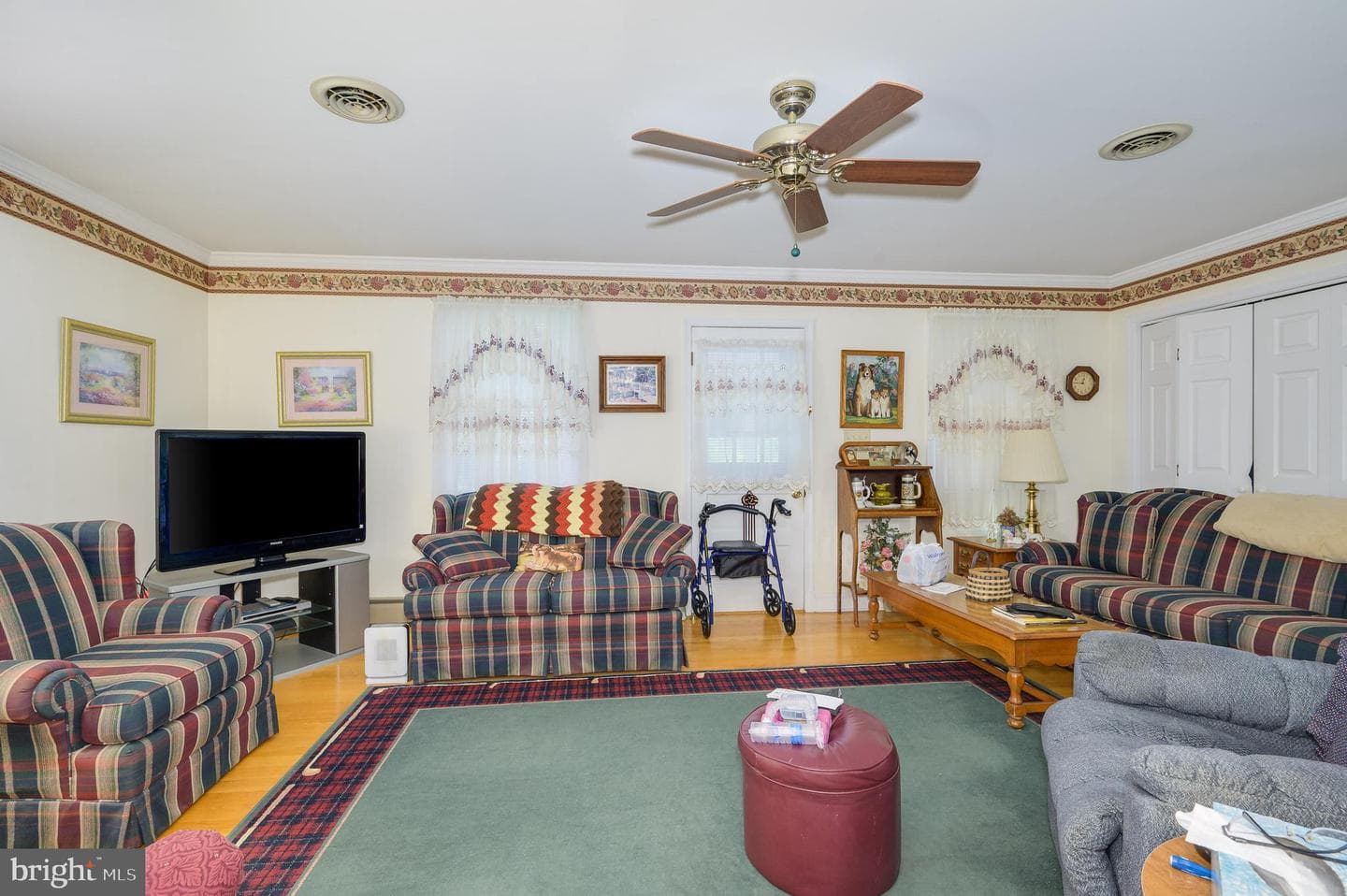 533 South Church Street photo 26