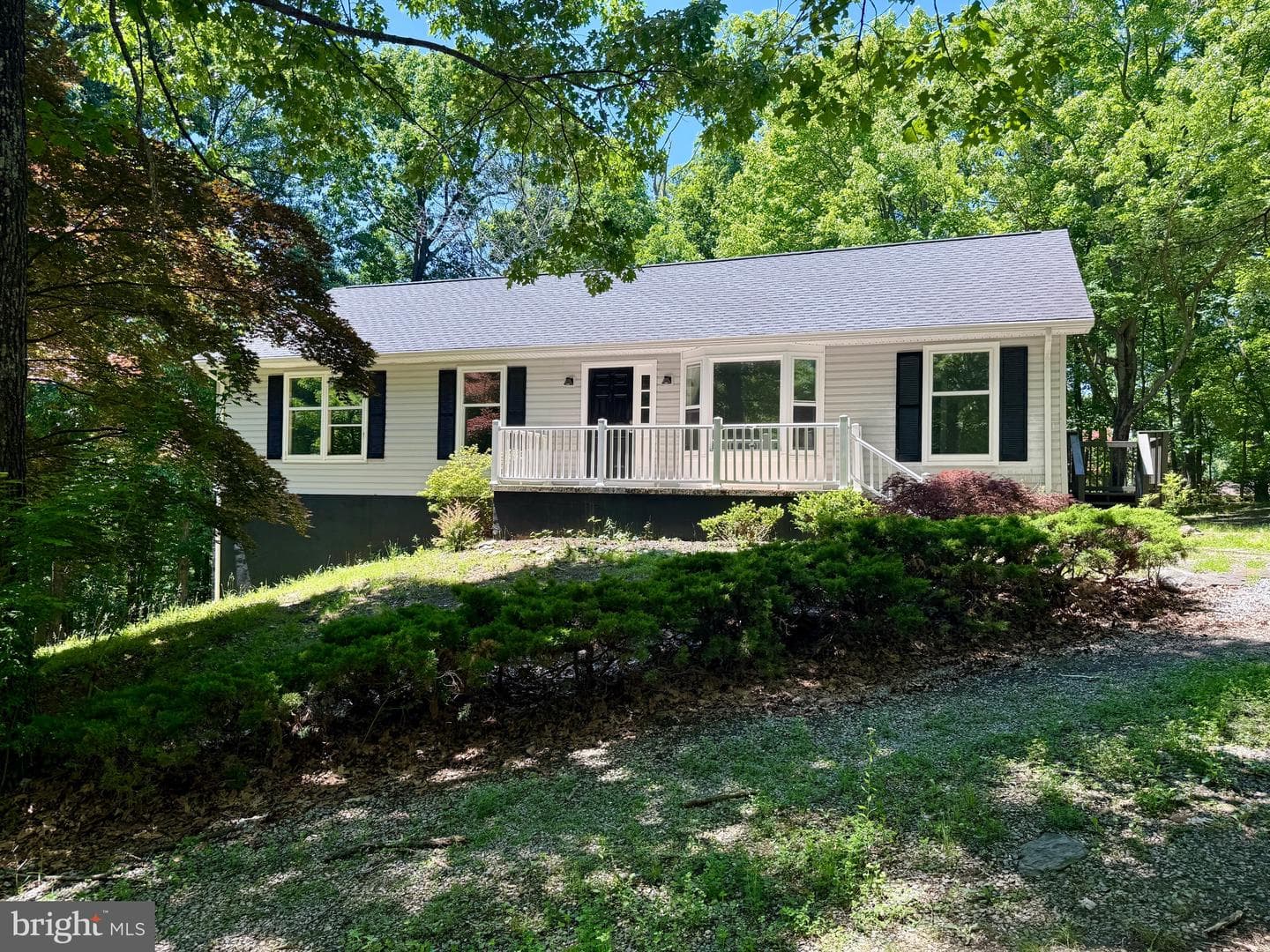 213 Harvey Road photo 5