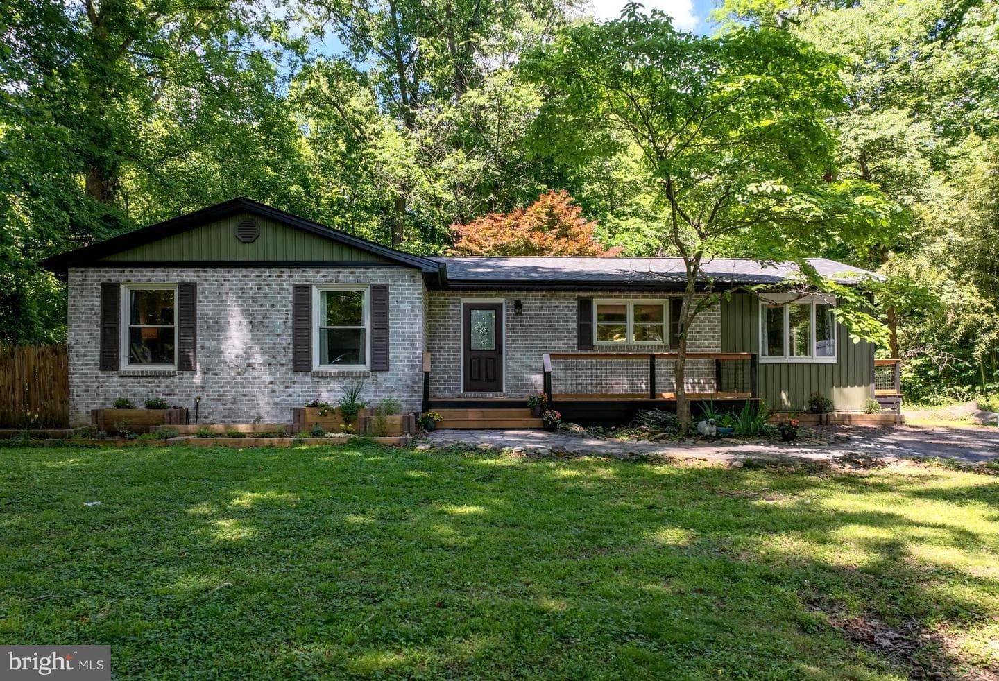 45 Devon Way photo 1