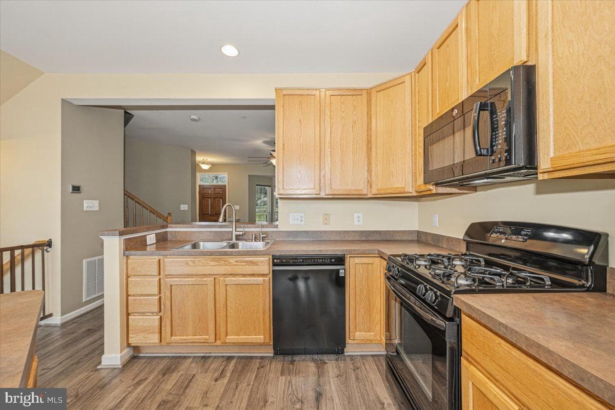 42 Payne Street photo 13