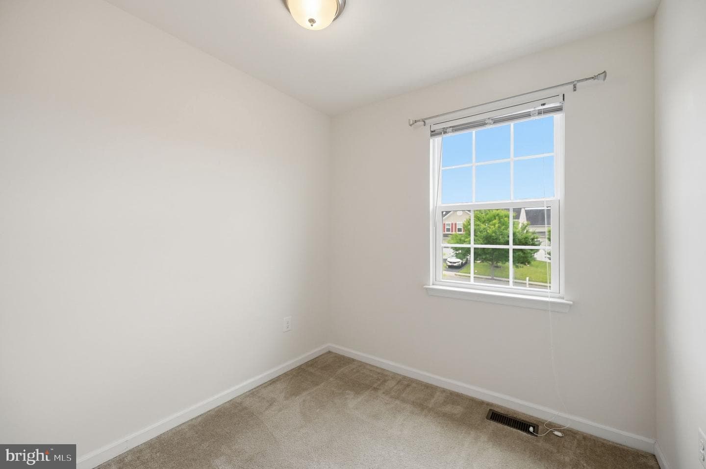 229 Mountain Laurel Boulevard photo 14