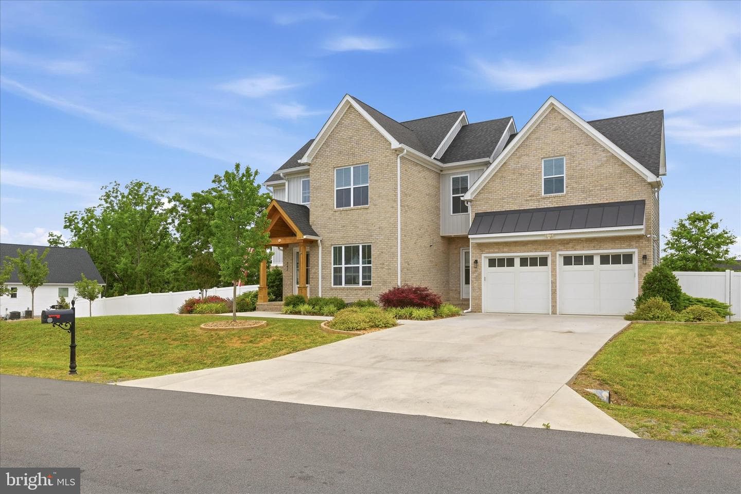 347 Moon Stone Drive photo 5