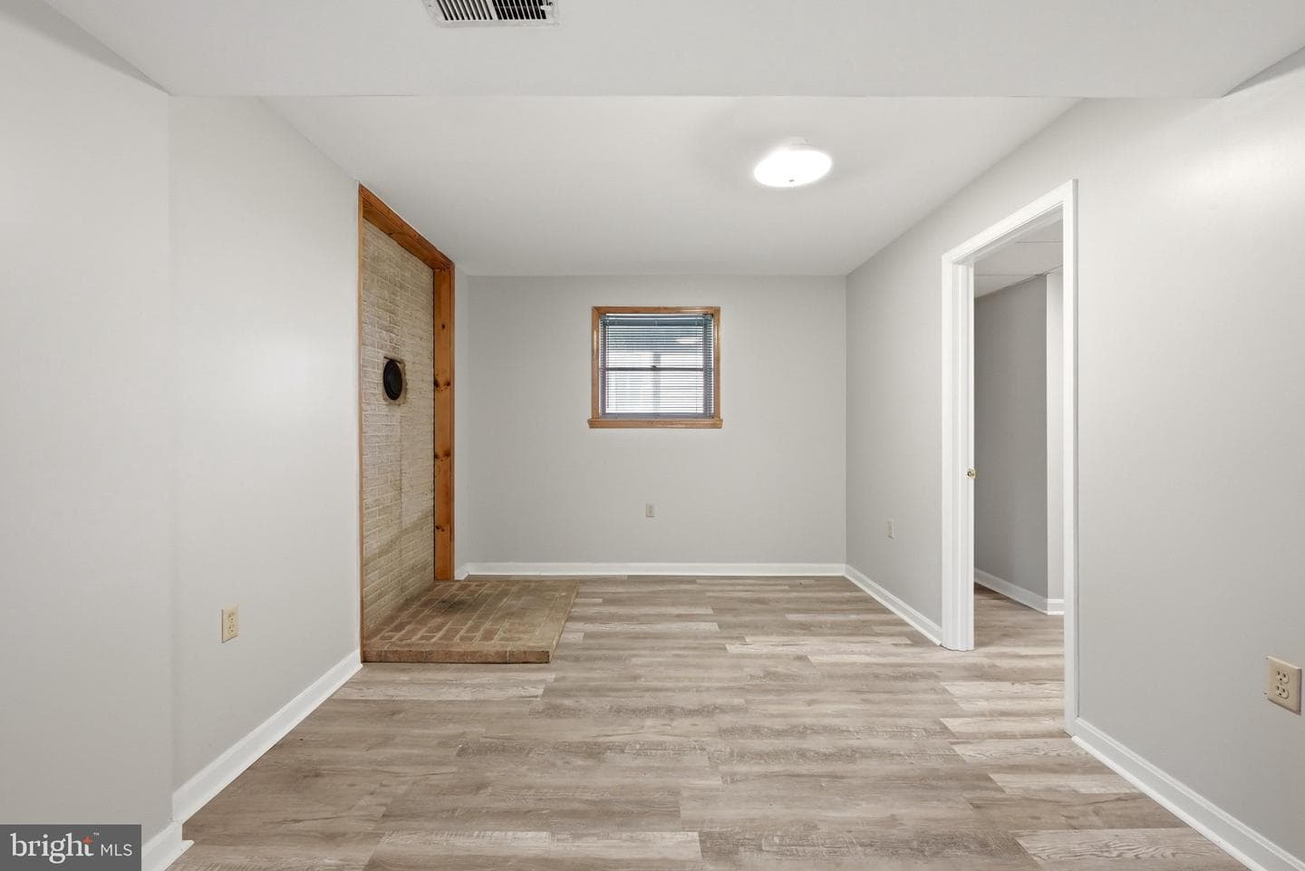 105 Fenway Drive photo 38
