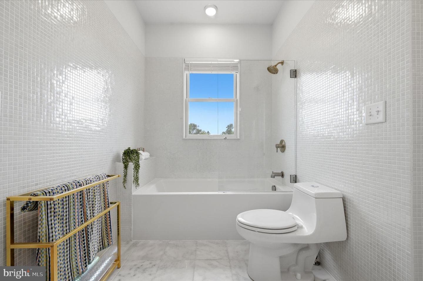 330 Majestic Lane photo 35