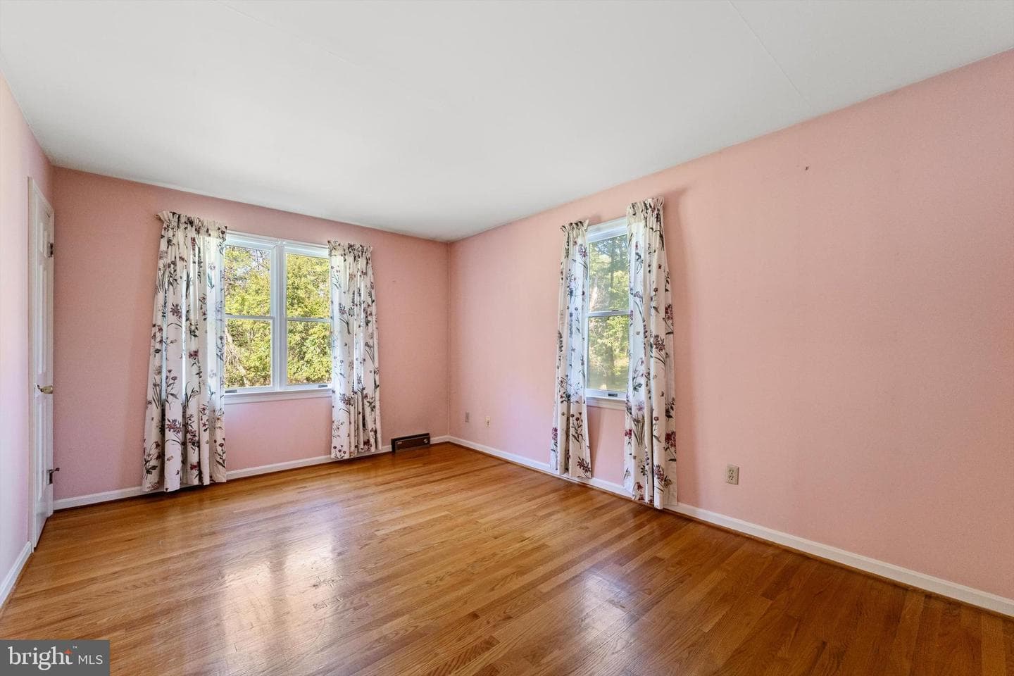 185 Shepherd Lane photo 32