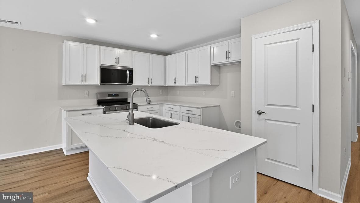 204 Eclipse Street photo 11