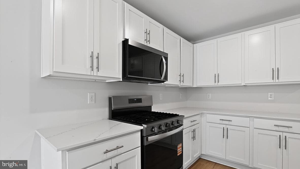 204 Eclipse Street photo 12