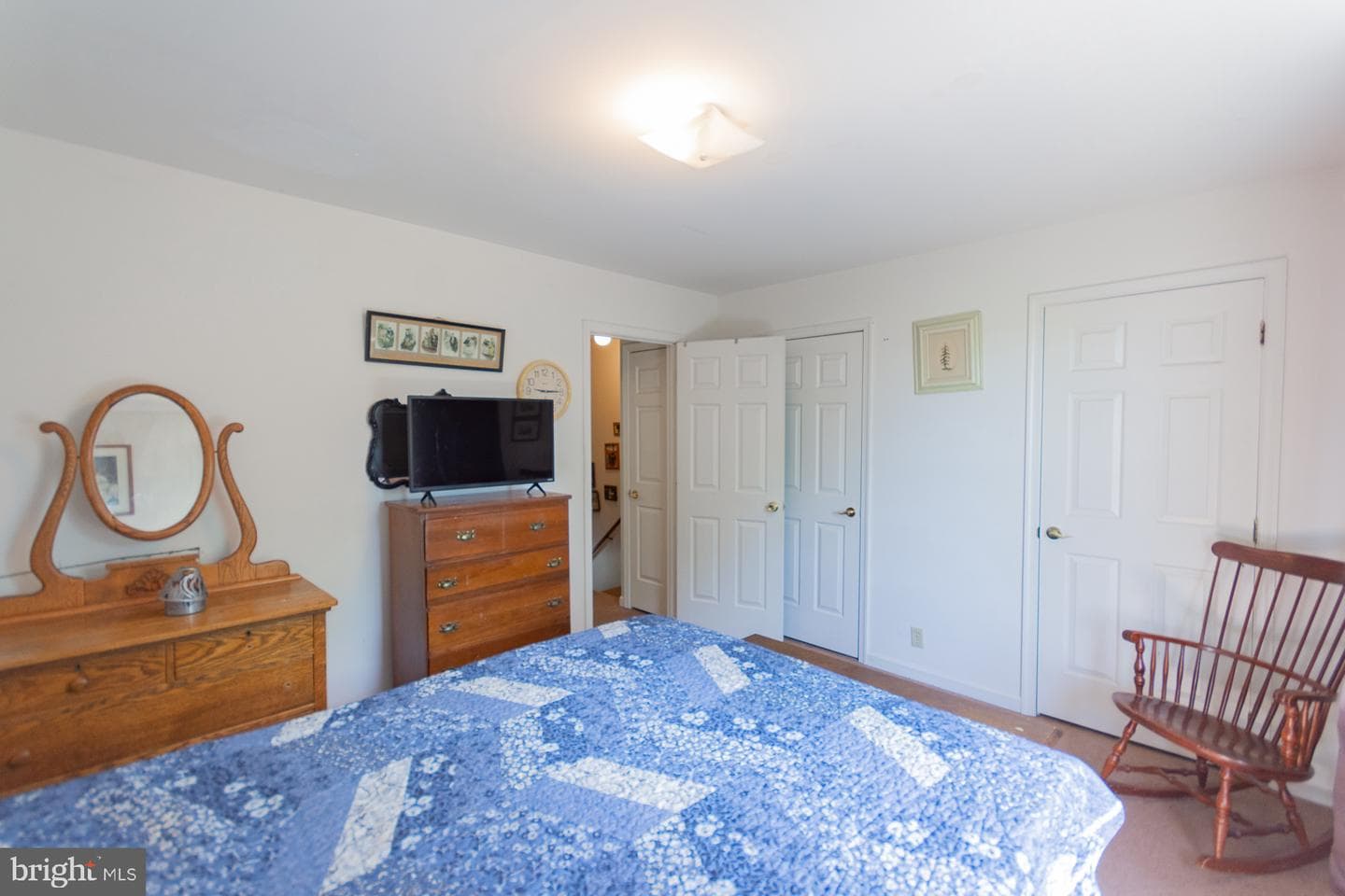 207 Willow Brook Drive photo 17