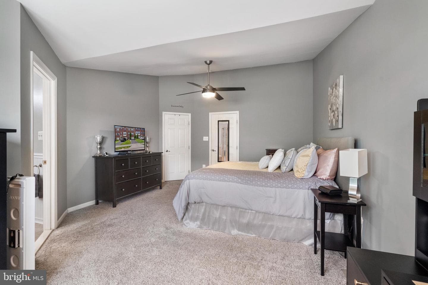 25 Don Quixote Drive photo 20