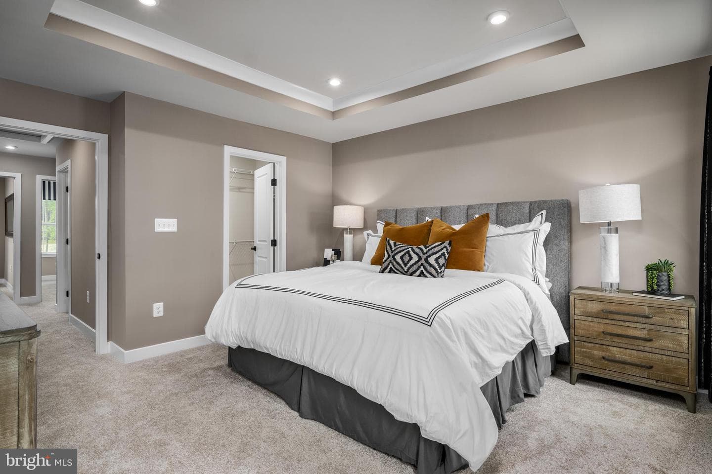 1103 Destrier Street photo 6