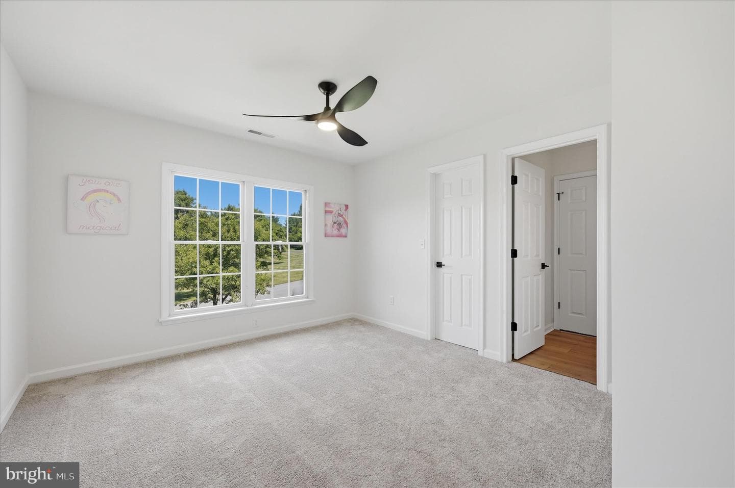 86 Eastland Drive photo 52