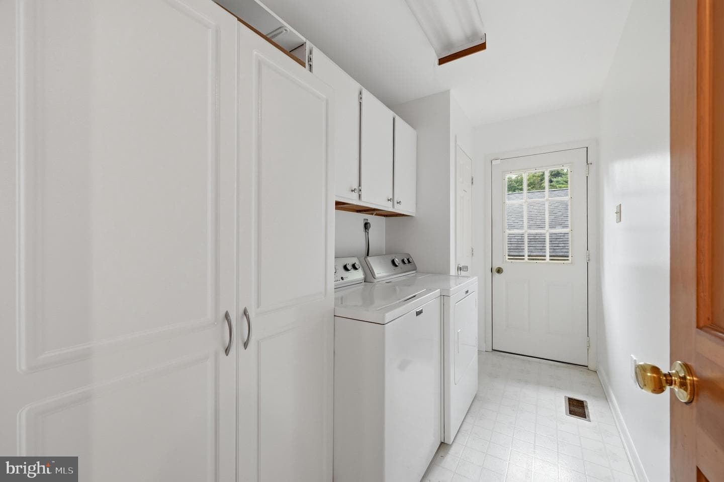 141 Mason Drive photo 29
