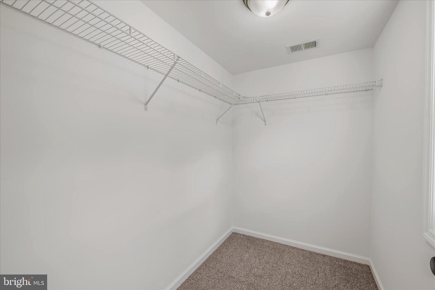 637 Persimmon Lane photo 23