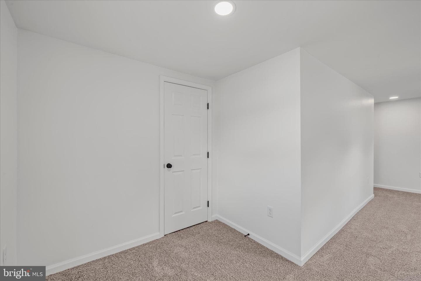 637 Persimmon Lane photo 28
