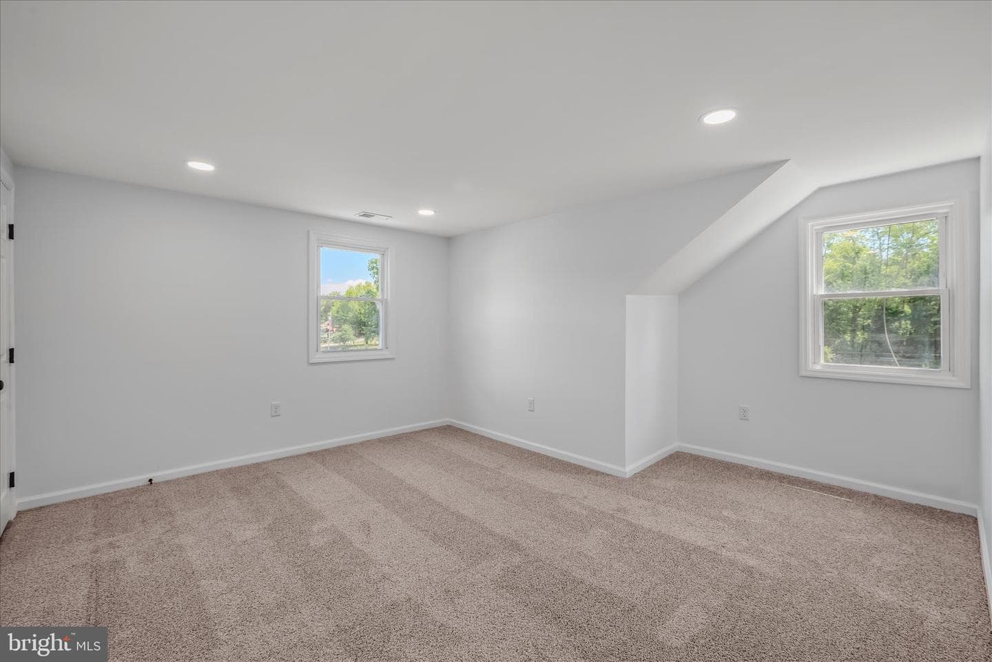 637 Persimmon Lane photo 31