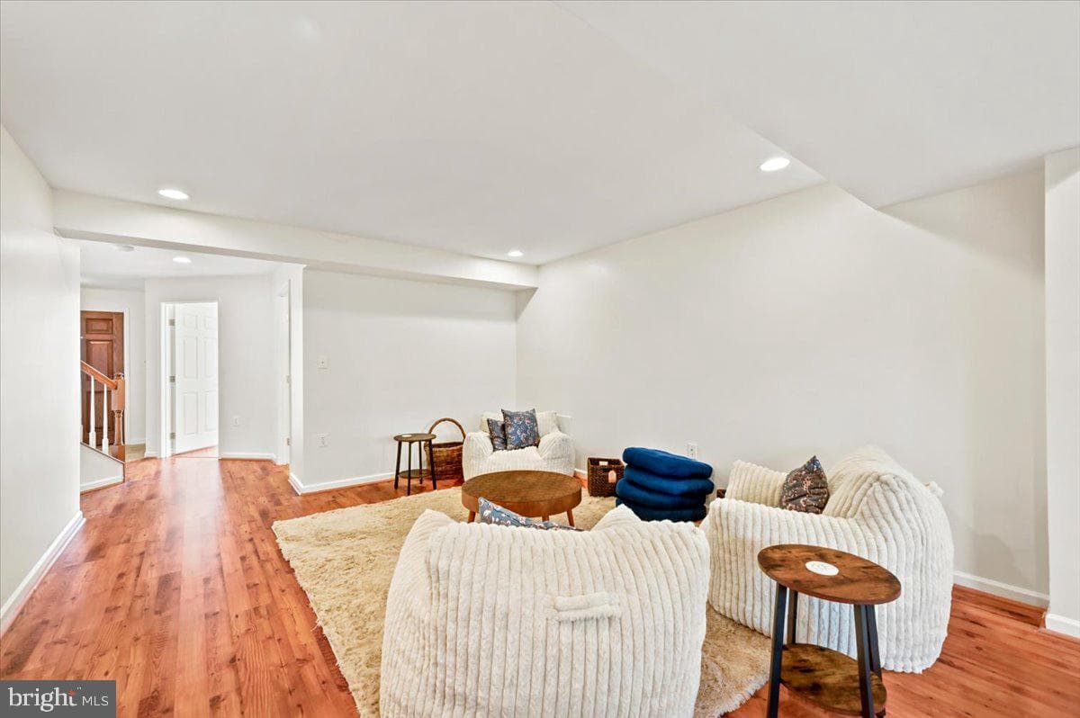 18 Davis Street photo 10