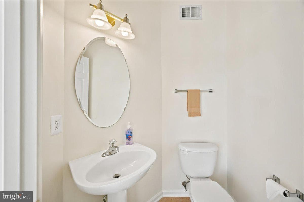18 Davis Street photo 42