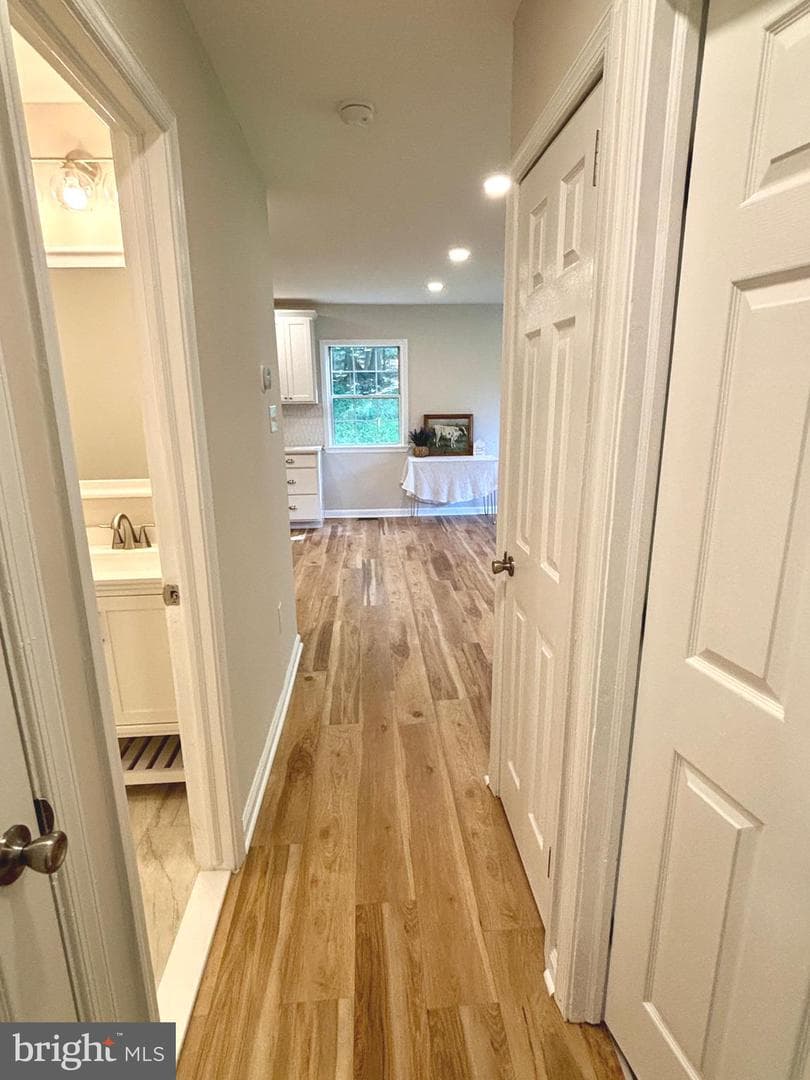237 Oakridge Drive photo 18