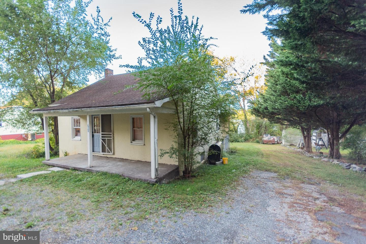 628 Brownville Lane photo 38