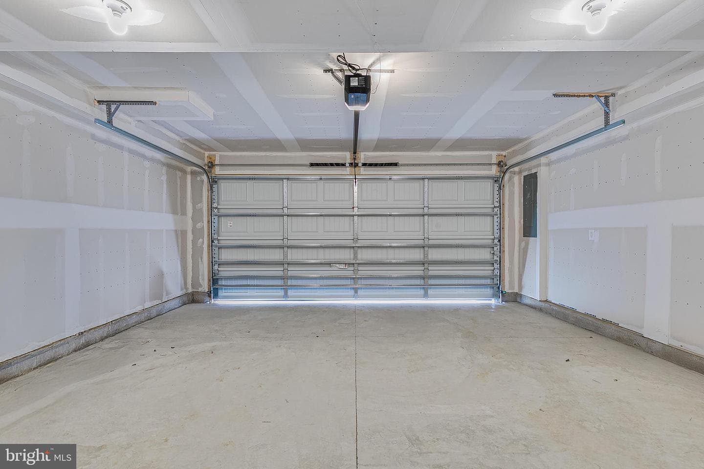 43 Mystic Drive photo 7