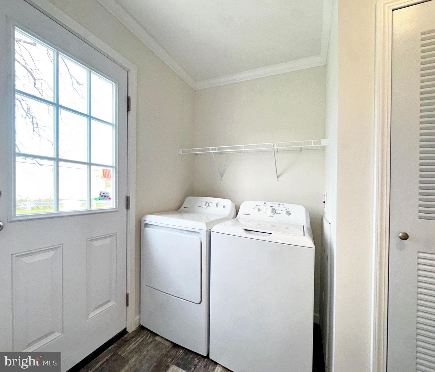 35 Fox Chase Court photo 16