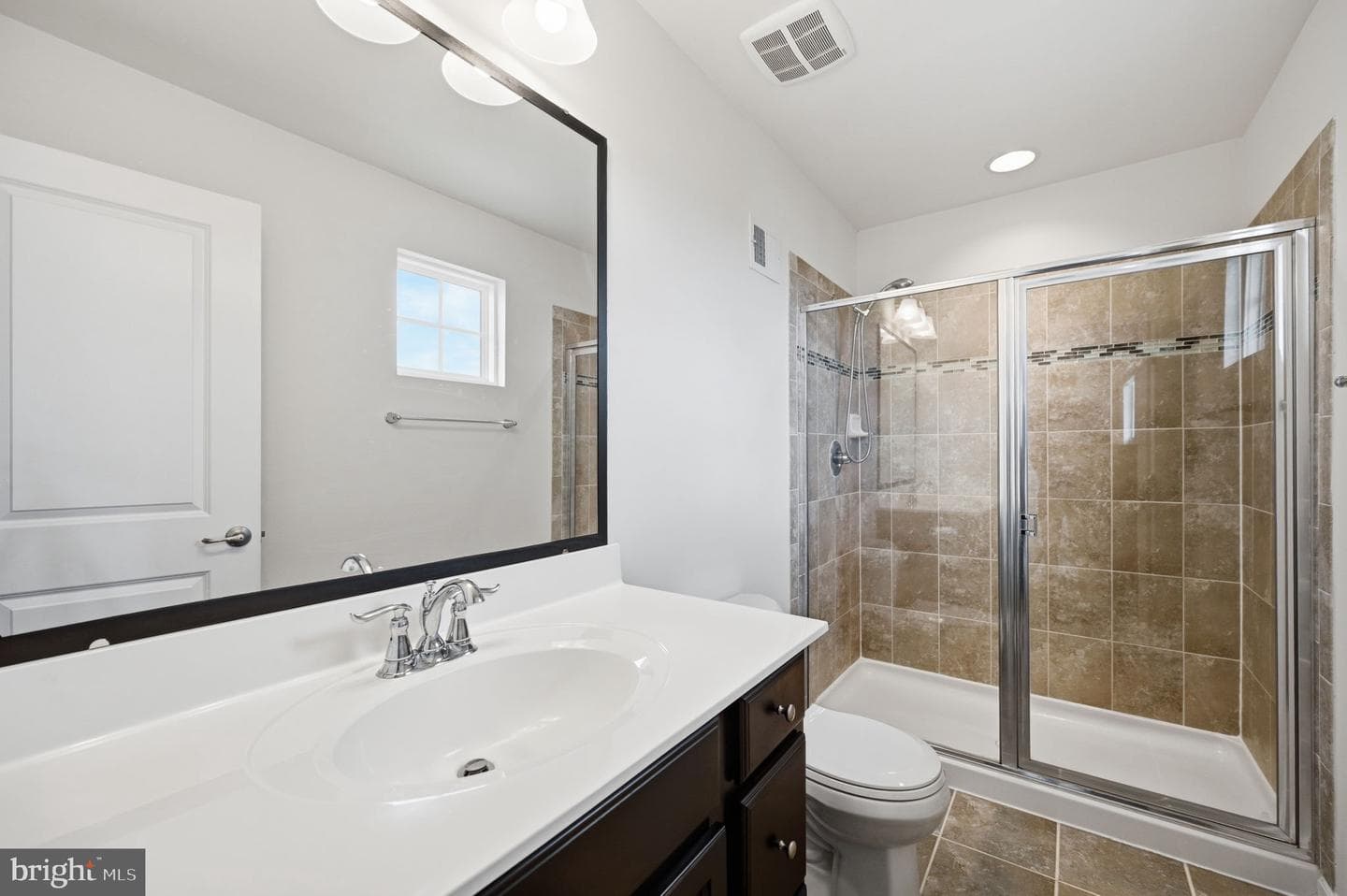 229 Mountain Laurel Boulevard photo 7