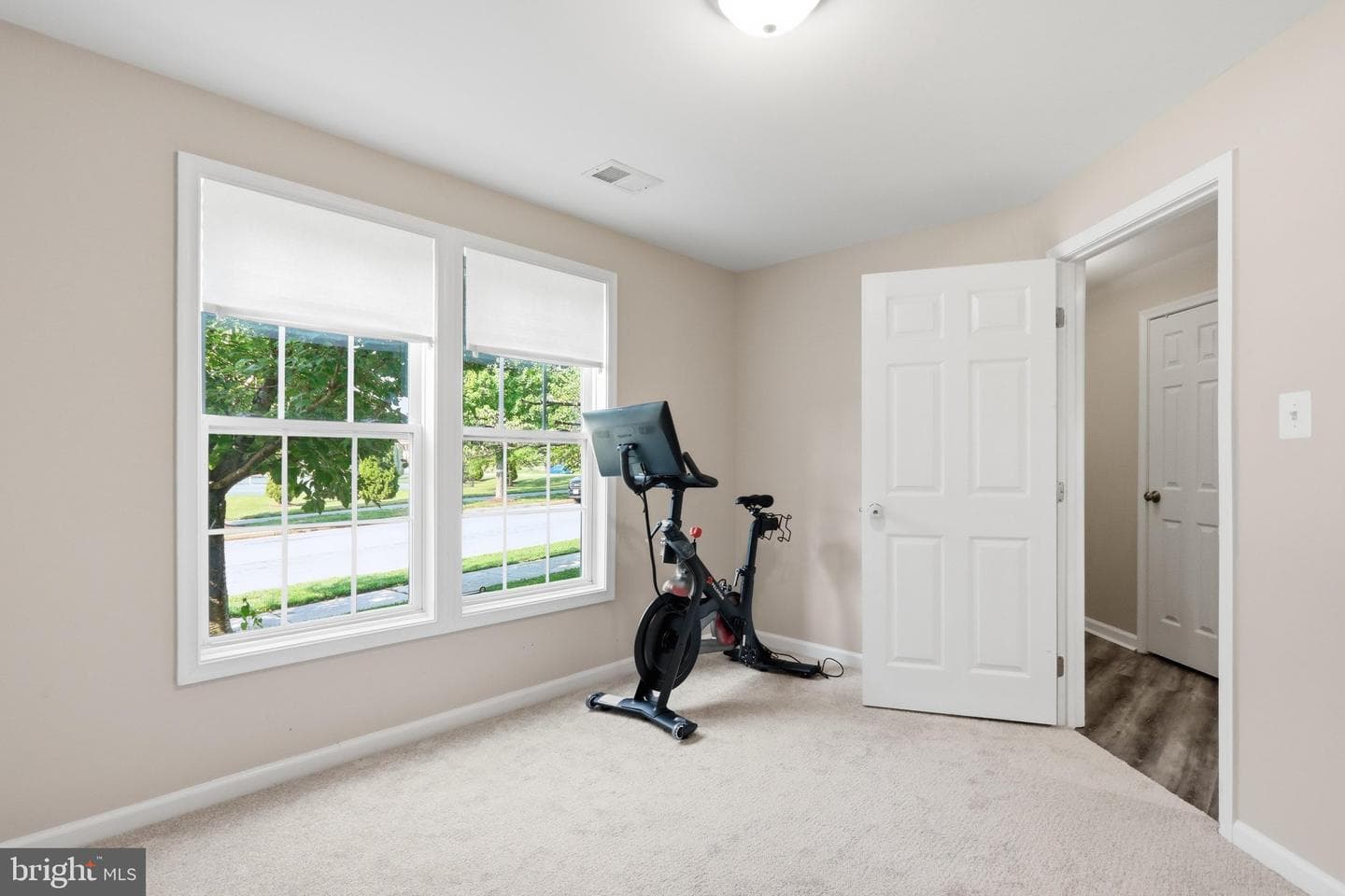 44 Deerbrook Drive photo 6