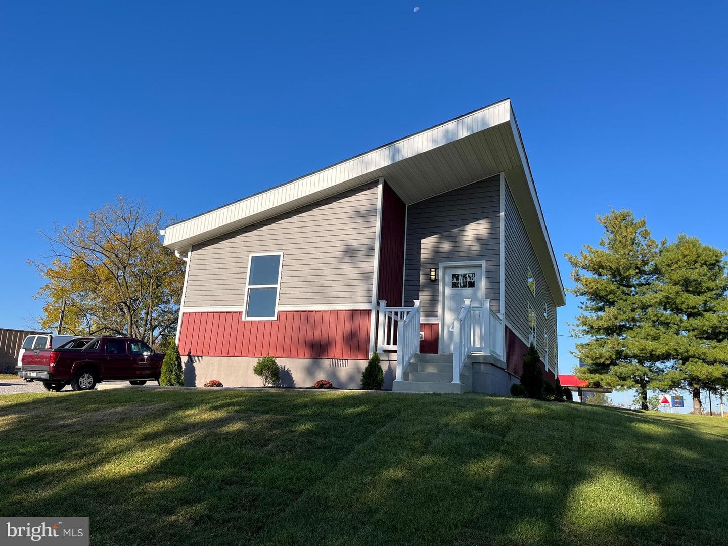 97 Fox Chase Court photo 2