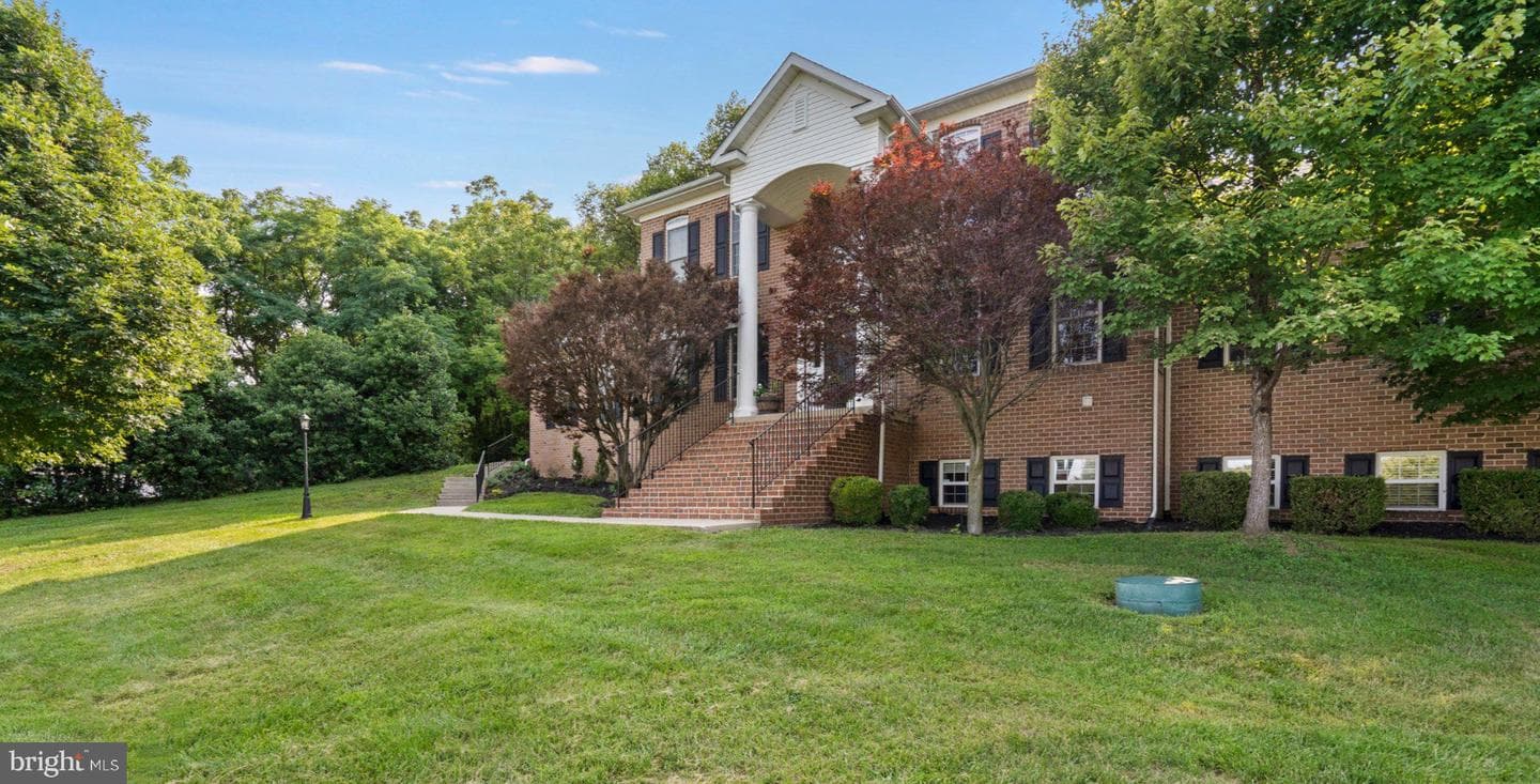 50 W Blakeley Drive photo 4